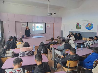 По-различен урок с учениците от гимназиален етап 4